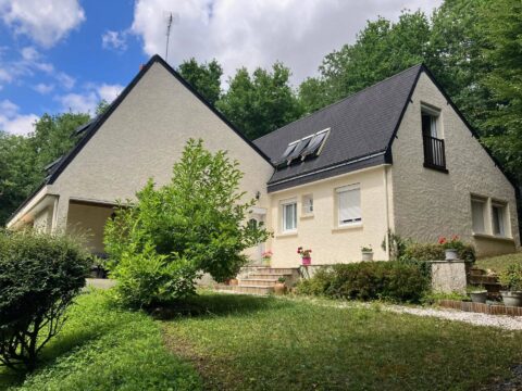 La Membrolle-sur-Choisille — Maison 8 pièces 258 m² Terrain 1650 m²