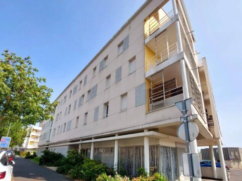 Tours — Duplex 5P de 113 m² Balcon Cave Parking Tram