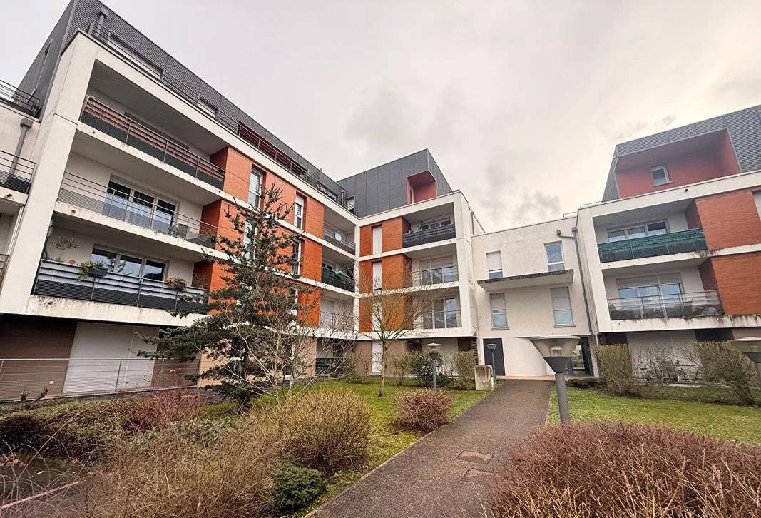Appartement T3 de 63 m² 2012 Sécurisé RDC Terrasse Jardin Parking
