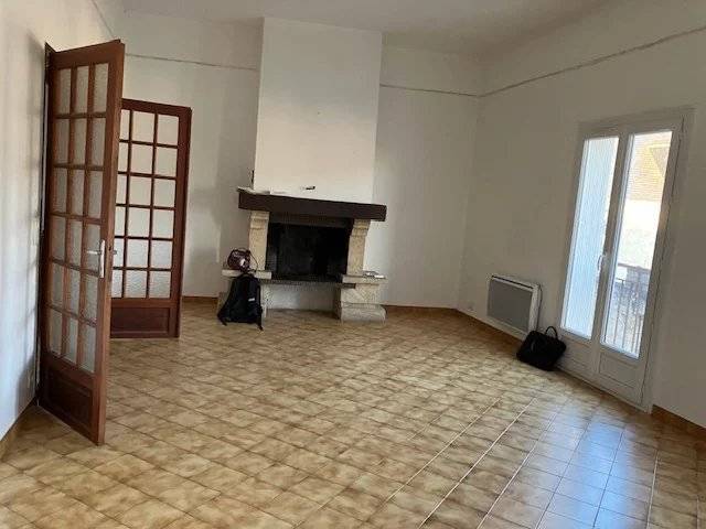 Appartement T3 de 93 m² Cheminée Parking