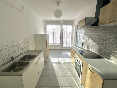 Joué-lès-Tours — Appartement T3 de 69 m² Terrasse Vue parc