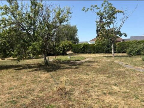 Parçay-Meslay — Terrain 900 m²