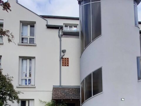 Saint-Pierre-des-Corps — Appartement Duplex T4 de 72 m² Parking