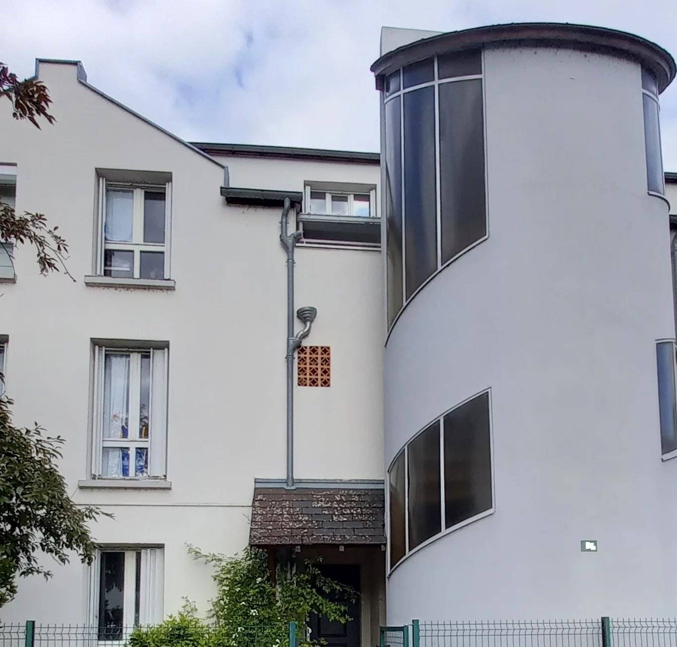 Appartement Duplex T4 de 72 m² Parking