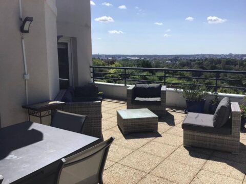 Tours — Appartement 121 m² Terrasse Vue Garage