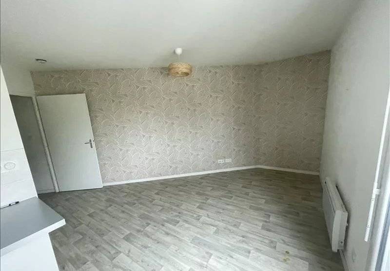 Appartement de 32 m² Récent 2017 Tram