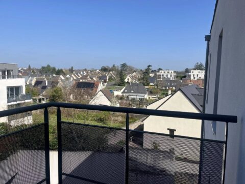 Tours — Appartement loué T2 42 m² 2015 Parking Terrasse
