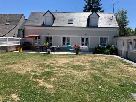 Tours — Maison 7 P 115 m² Jardin Terrasse Garage Tram