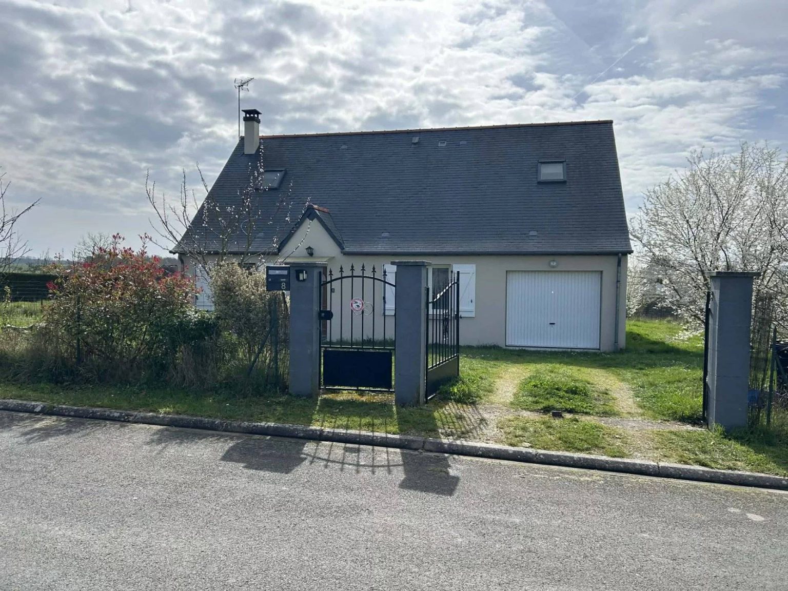 Maison récente 2017 de 110 m² Garage Jardin