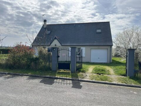 Villeloin-Coulangé — Maison récente 2017 de 110 m² Garage Jardin