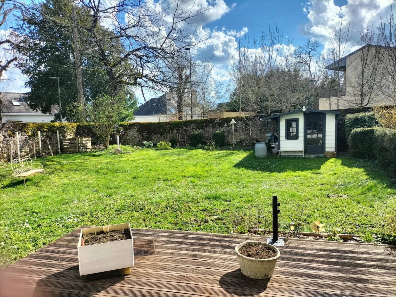 Appartement T2 de 58 m² Terrasse Jardin 250m² Tram